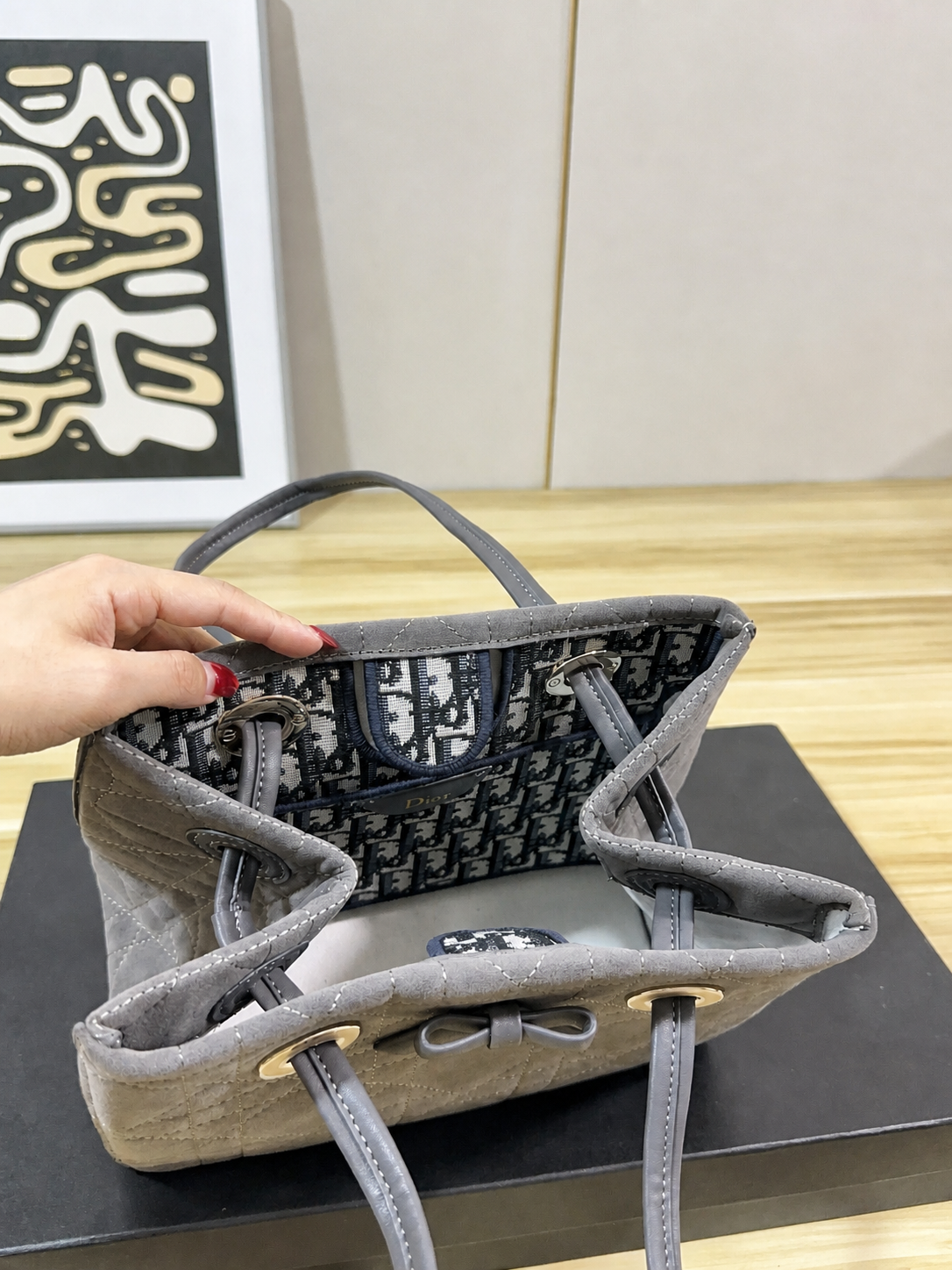 디올 클래식 북 토트백 38 이미지 4