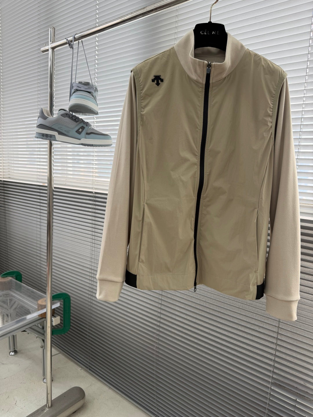 데상트 재킷 002 상품 이미지 1