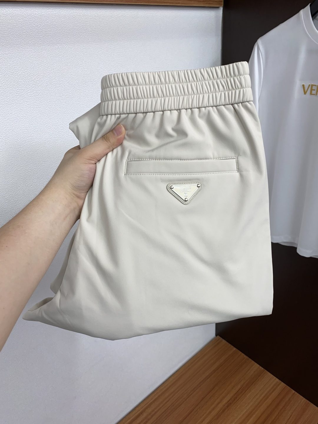 프라다 클래식 데일리 팬츠 02