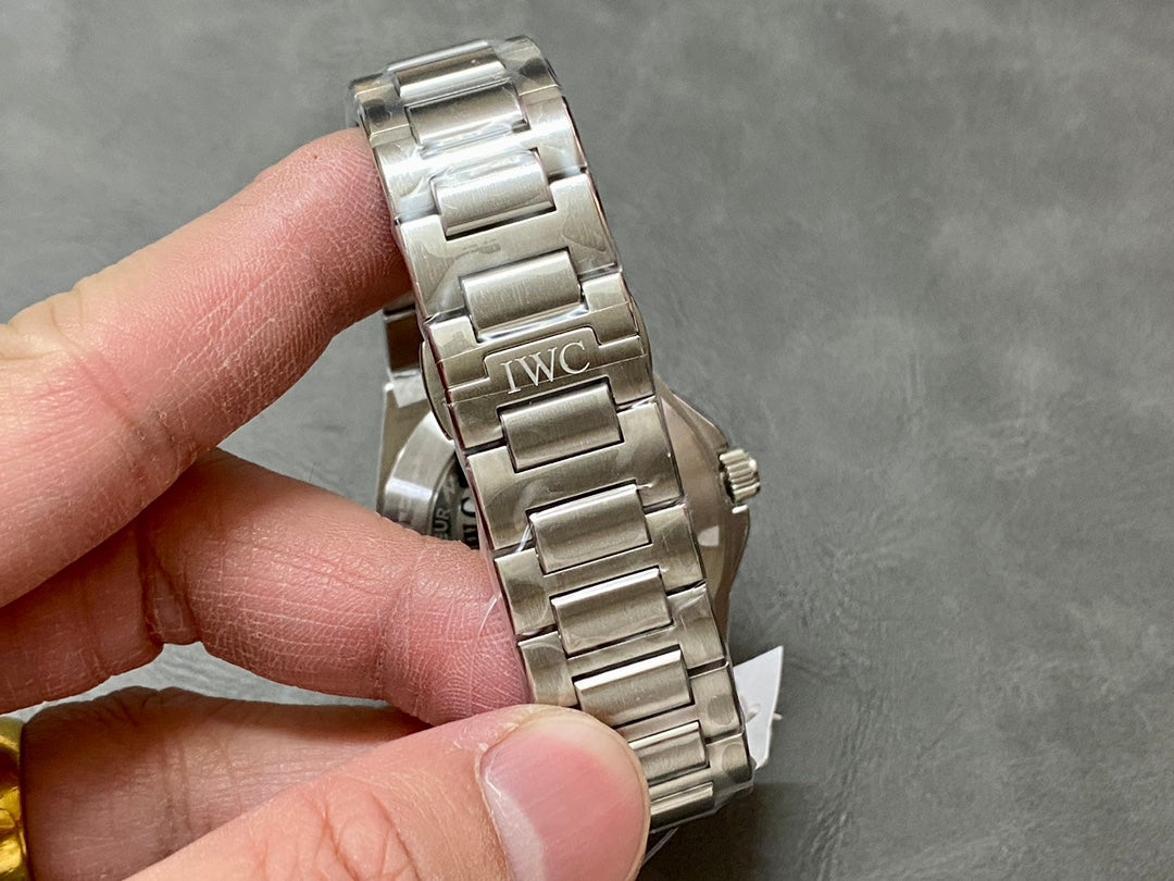 IWC 프레스티지 셀렉션 워치 01 상세 이미지 4