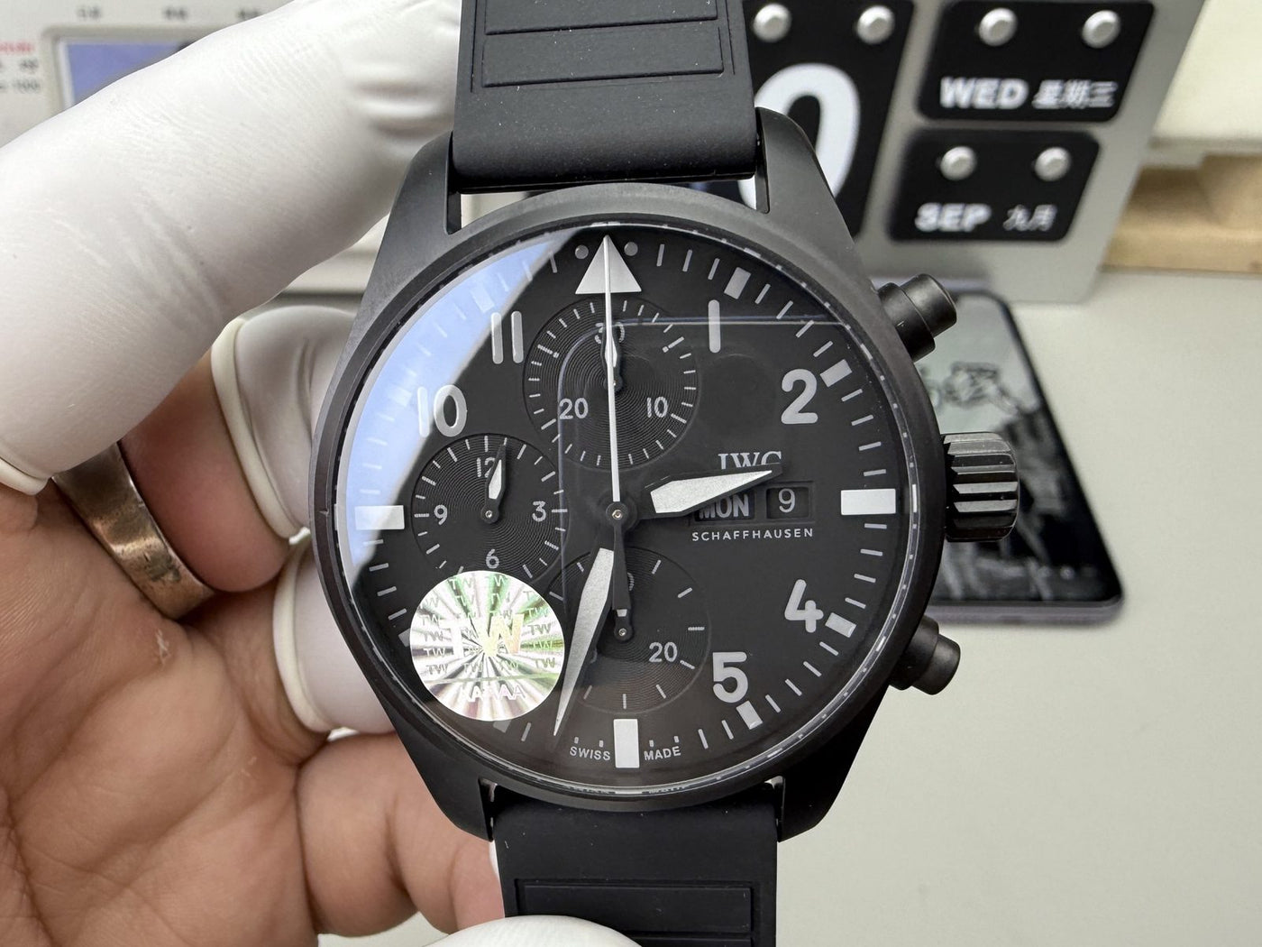 IWC 컨템포러리 타임피스 07