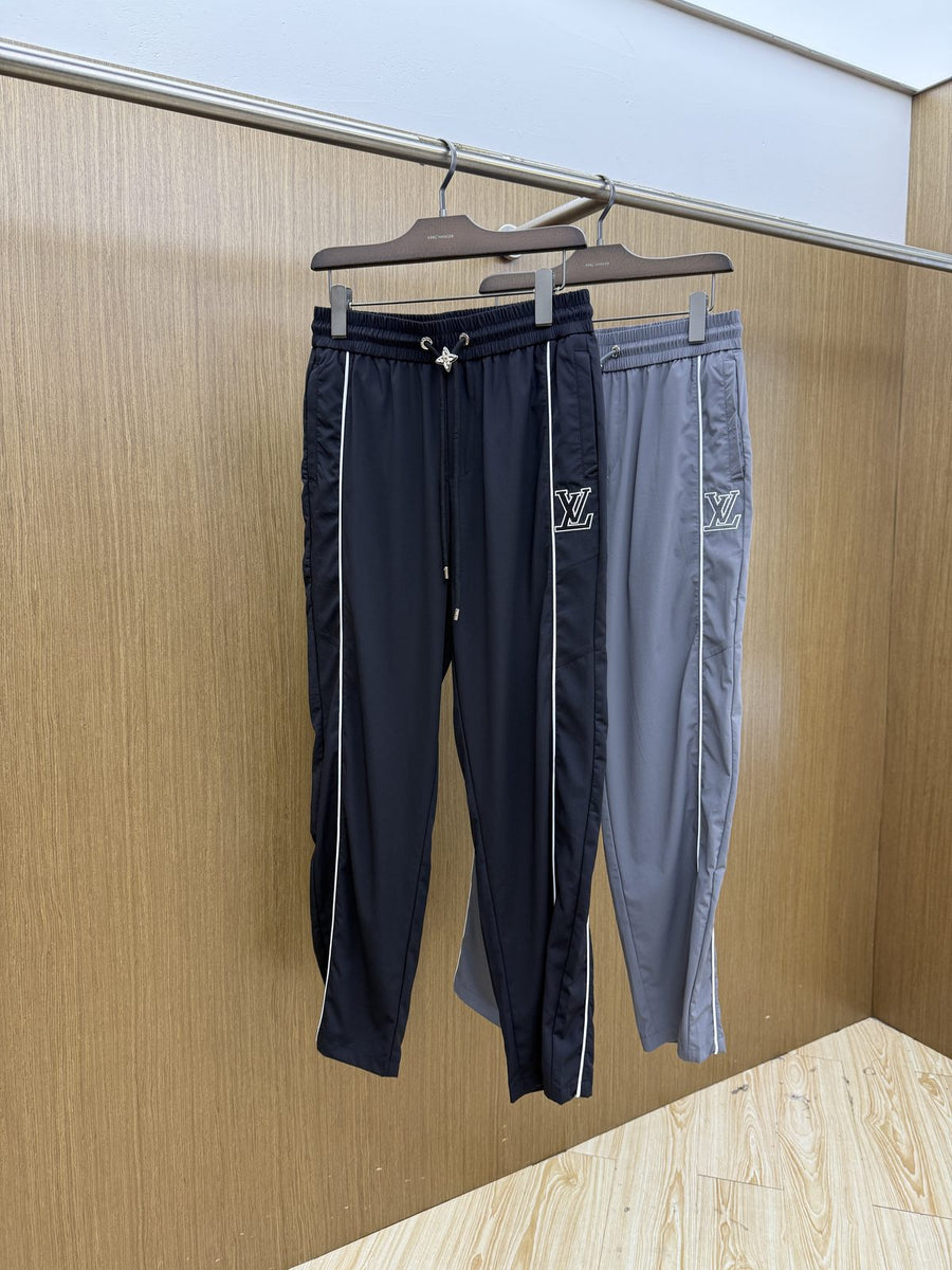 루이 비통 모던 실루엣 팬츠 02