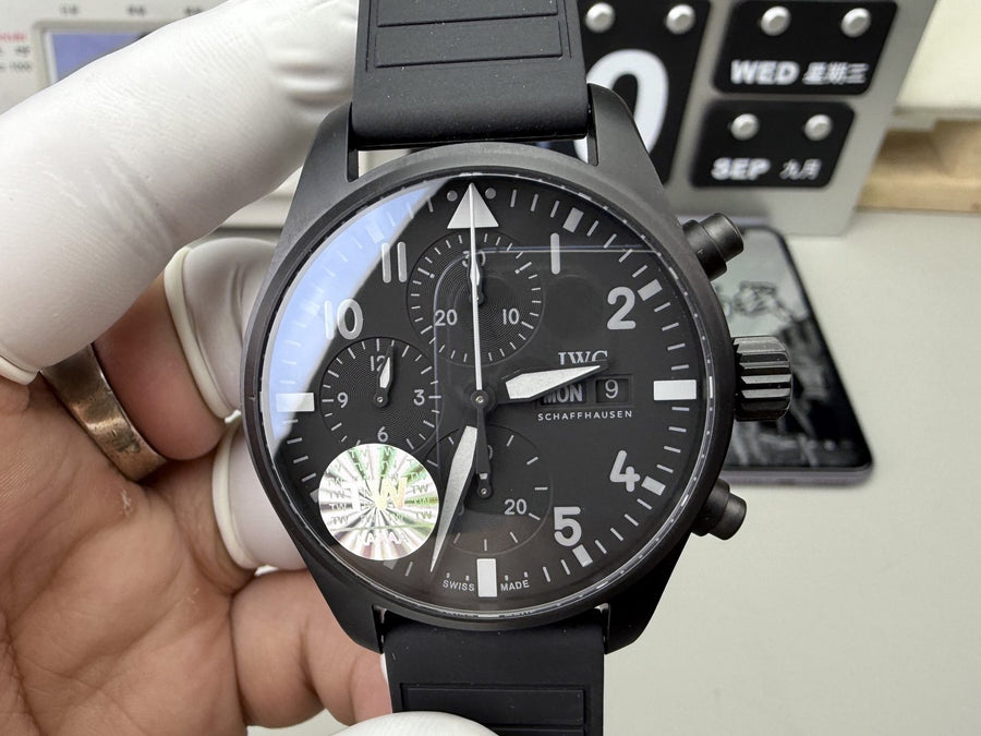 IWC 컨템포러리 타임피스 07